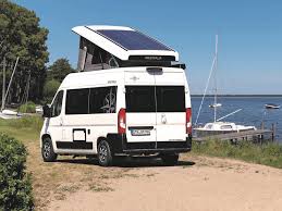 Van aménagé avec panneaux solaires Inno'van